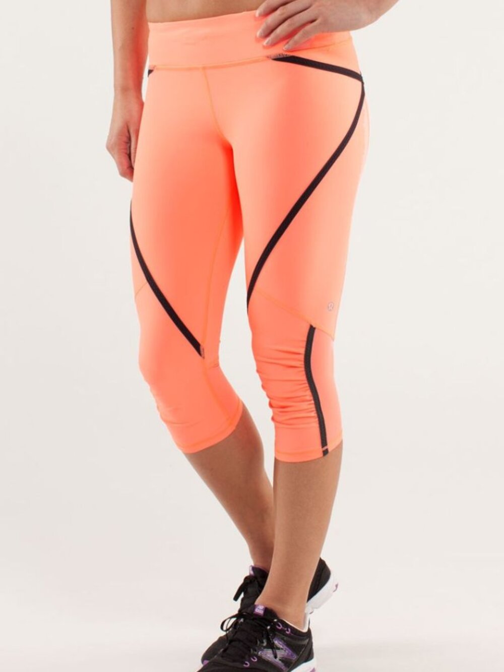 Lululemon Run: Pace Crop Pop Orange / Bleached Coral / Black size 8